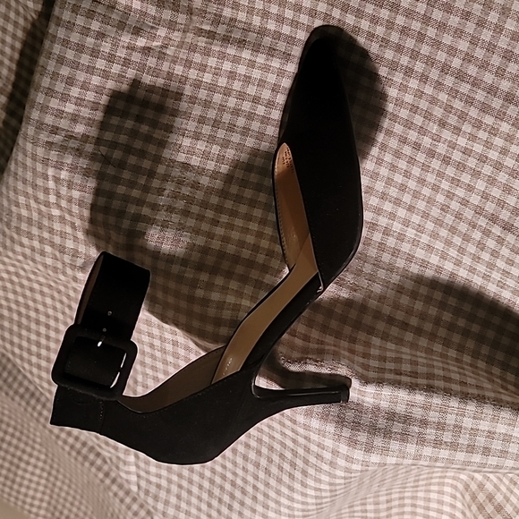 Liz Claiborne, Hydie anklet shoe - Picture 2 of 3